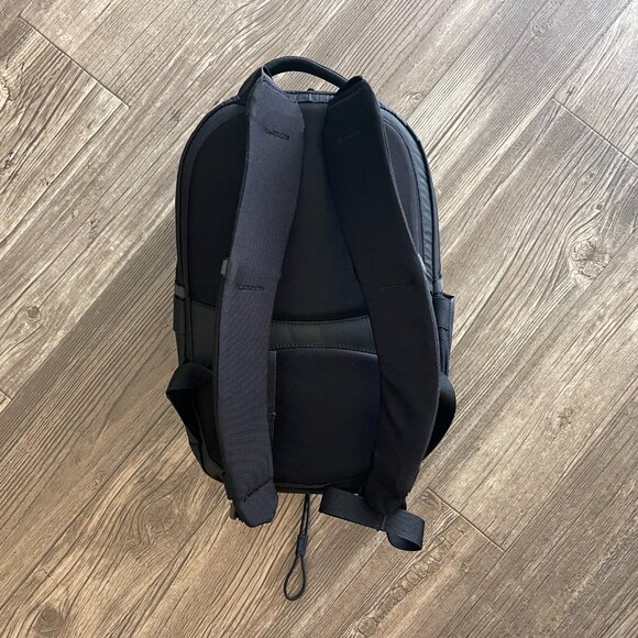 THE NORTH FACE 10L Mini Borealis Everyday Backpack, Daypack, One Size - Picture 5 of 9